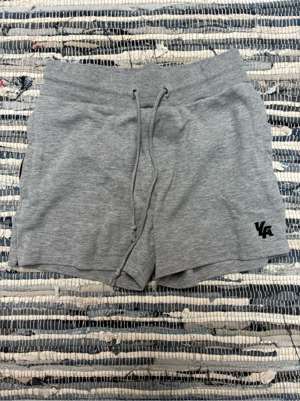 * | YoungLA | shorts. Size L.